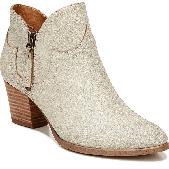 Zodiac Shoes - Zodiac Western Ivory Distressed Leather Boot NEW